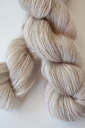 artyarns silk rhapsody glitter in h4 Scarab Silver with Silver Glitter in 2313 Golden 